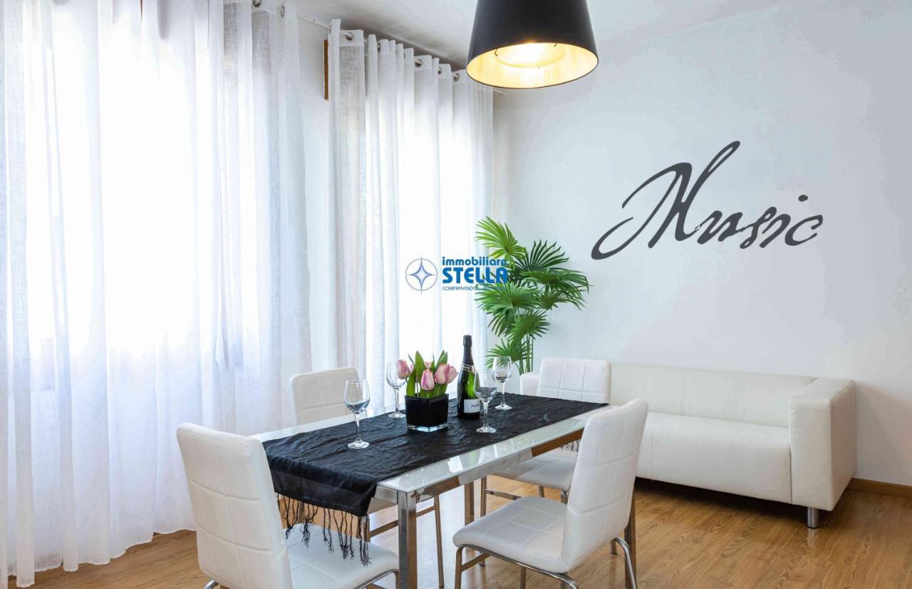 Condominio Sirene ليدو دي يسولو المظهر الخارجي الصورة
